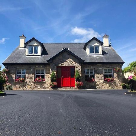 Cosy Rooms In A Stone Cottage Salthill Exterior foto