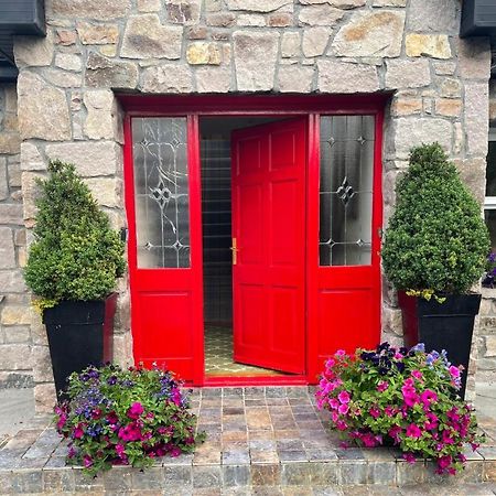 Cosy Rooms In A Stone Cottage Salthill Exterior foto